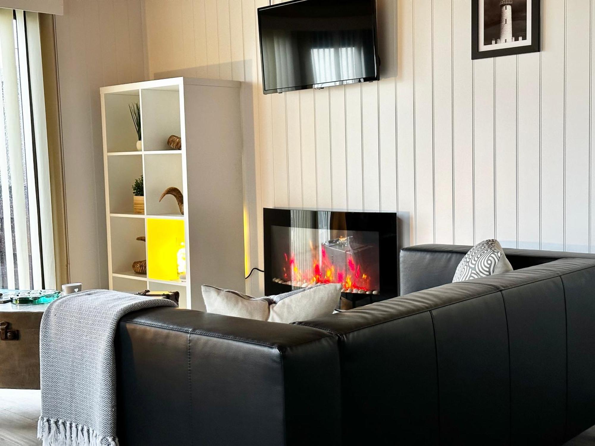 Lodge Cabin With Fabulous Views - Farm Holiday Stranraer Exteriér fotografie