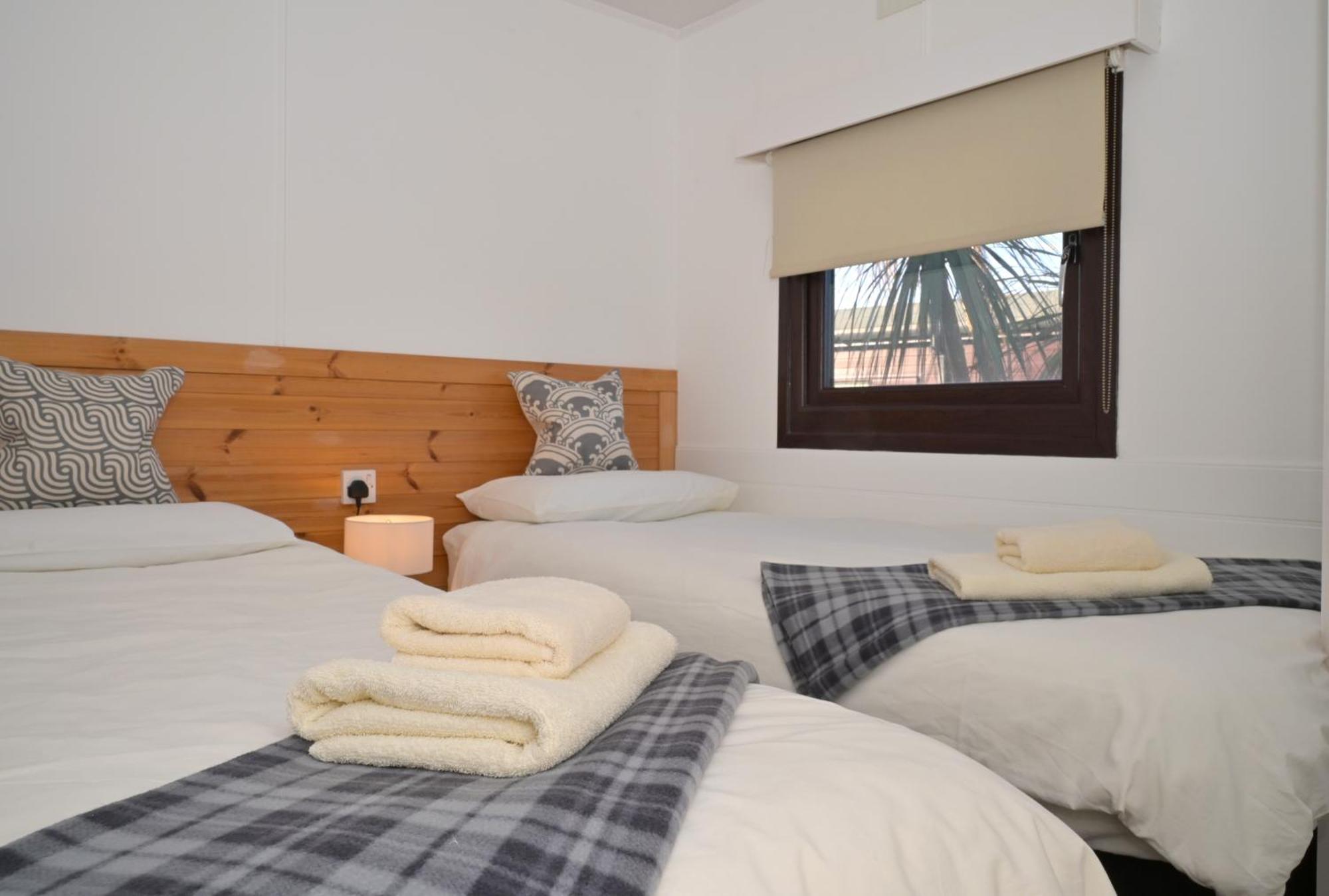 Lodge Cabin With Fabulous Views - Farm Holiday Stranraer Exteriér fotografie
